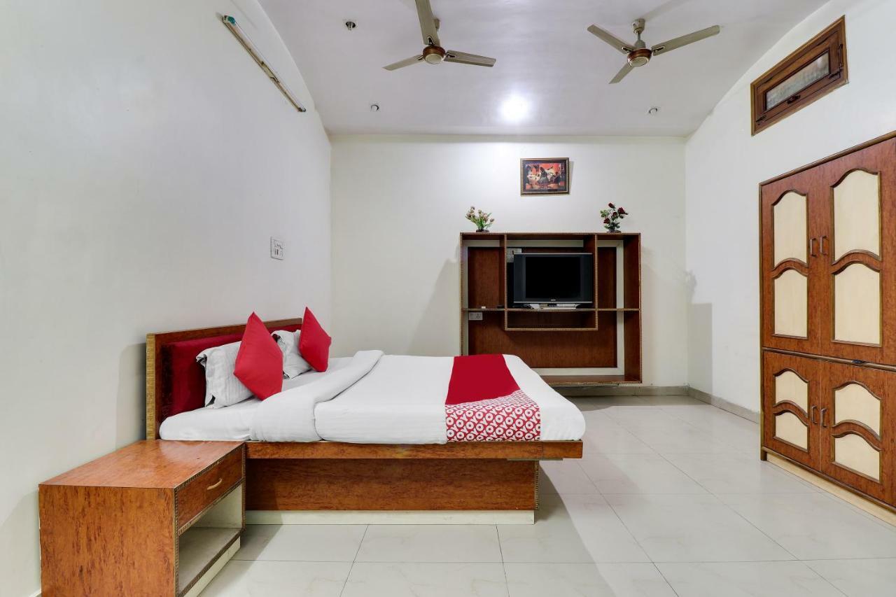 Oyo 43936 Hotel Rajputana Palace Farrukhabad Exteriér fotografie